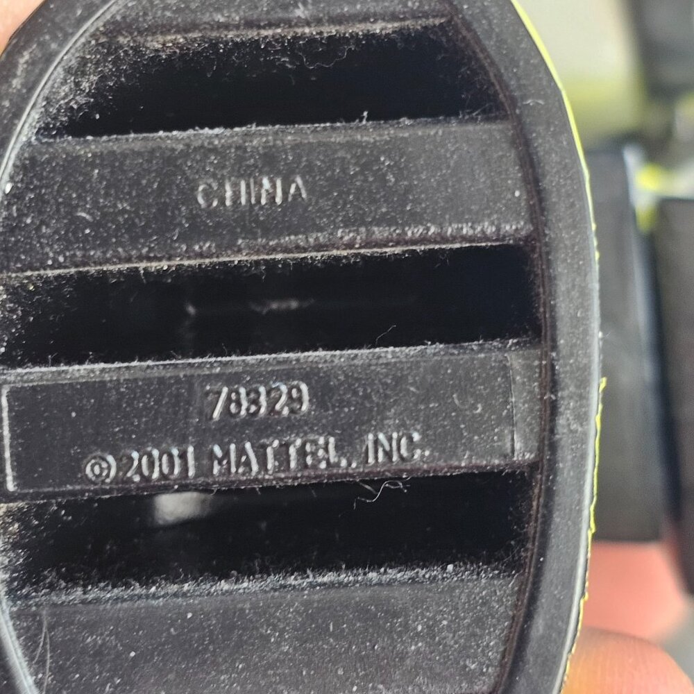 Rescue Heroes Billy Blazes FDNY Firefighter 6” Action Figure Mattel 2001 78829 - Picture 7 of 7